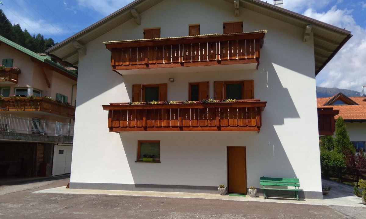 Pellizzano House | Bezzi House in Pellizzano