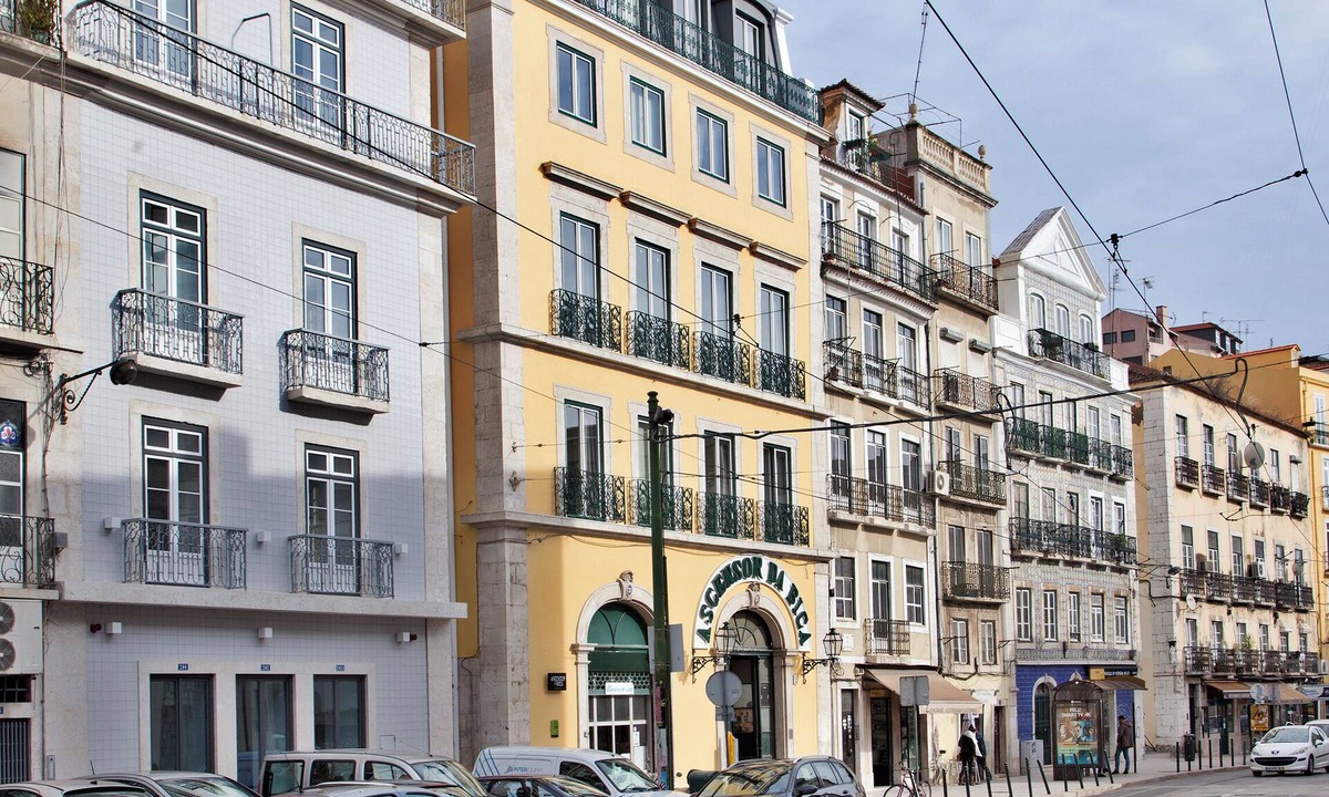 Misericordia Apartment | Bica 246 by luma