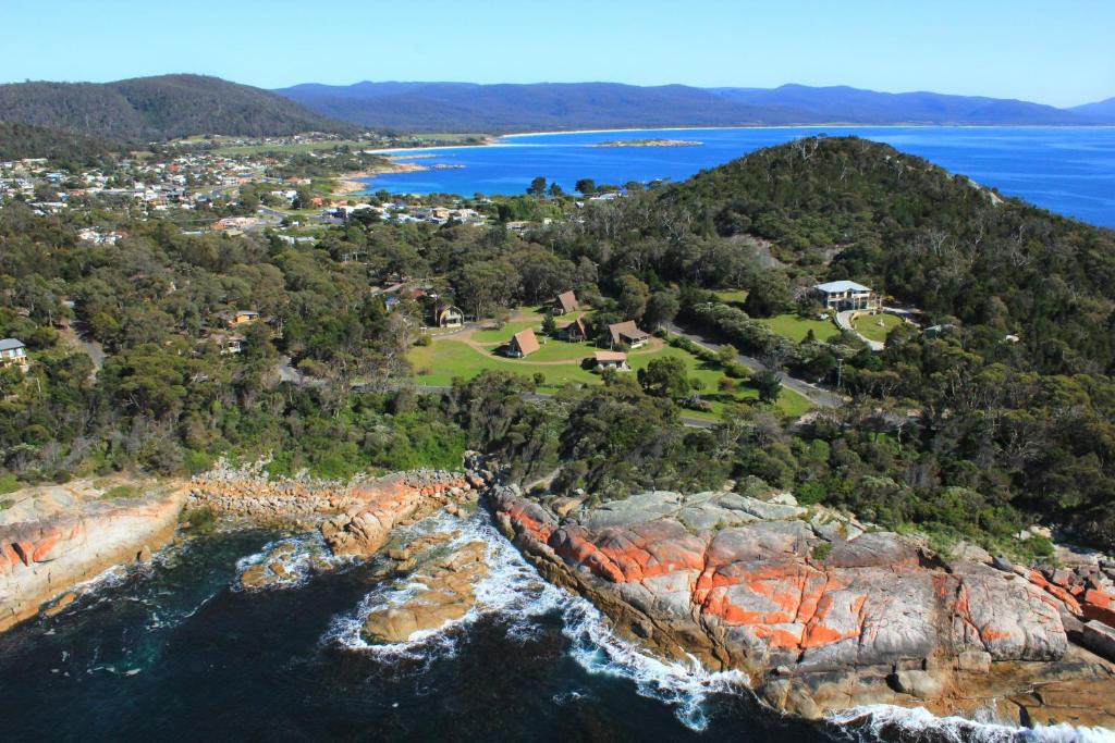 Bicheno Hotel | Bicheno by the Bay