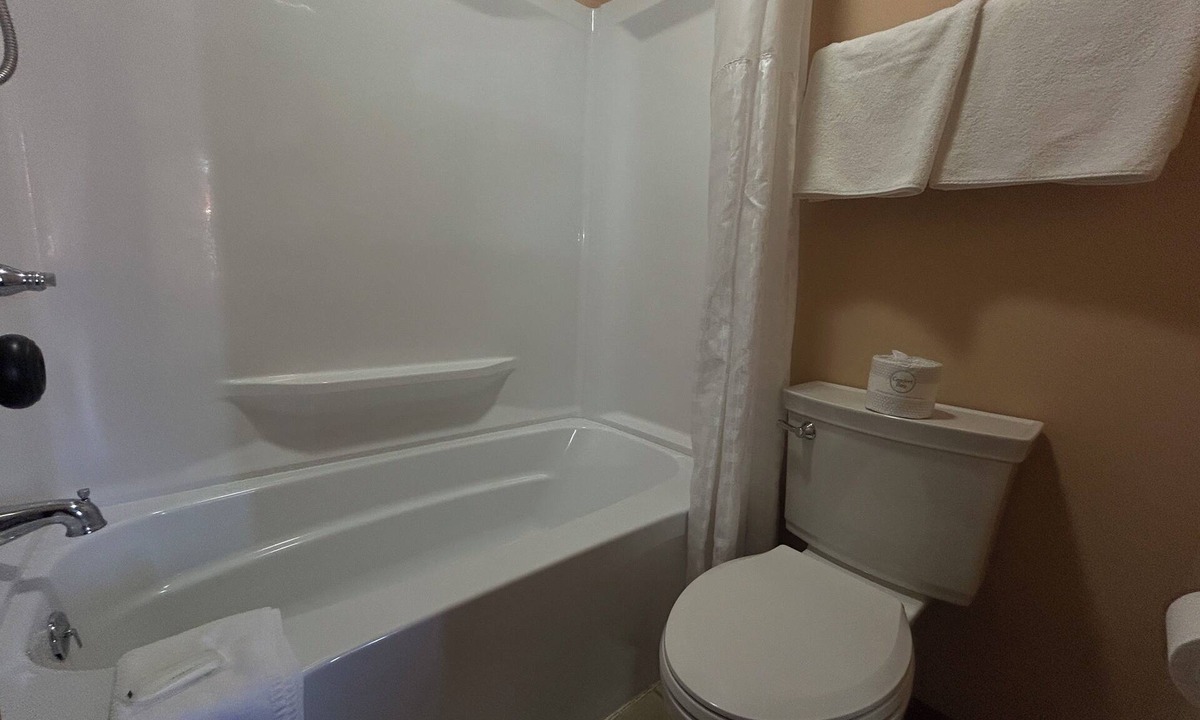 Broken Bow Hotel | Big 12 Motel Broken Bow Ne