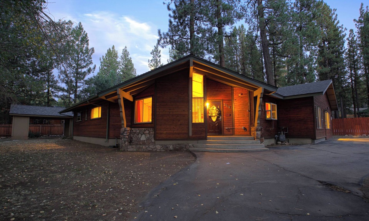 Summit Estates Cabin | Big Bear Splash