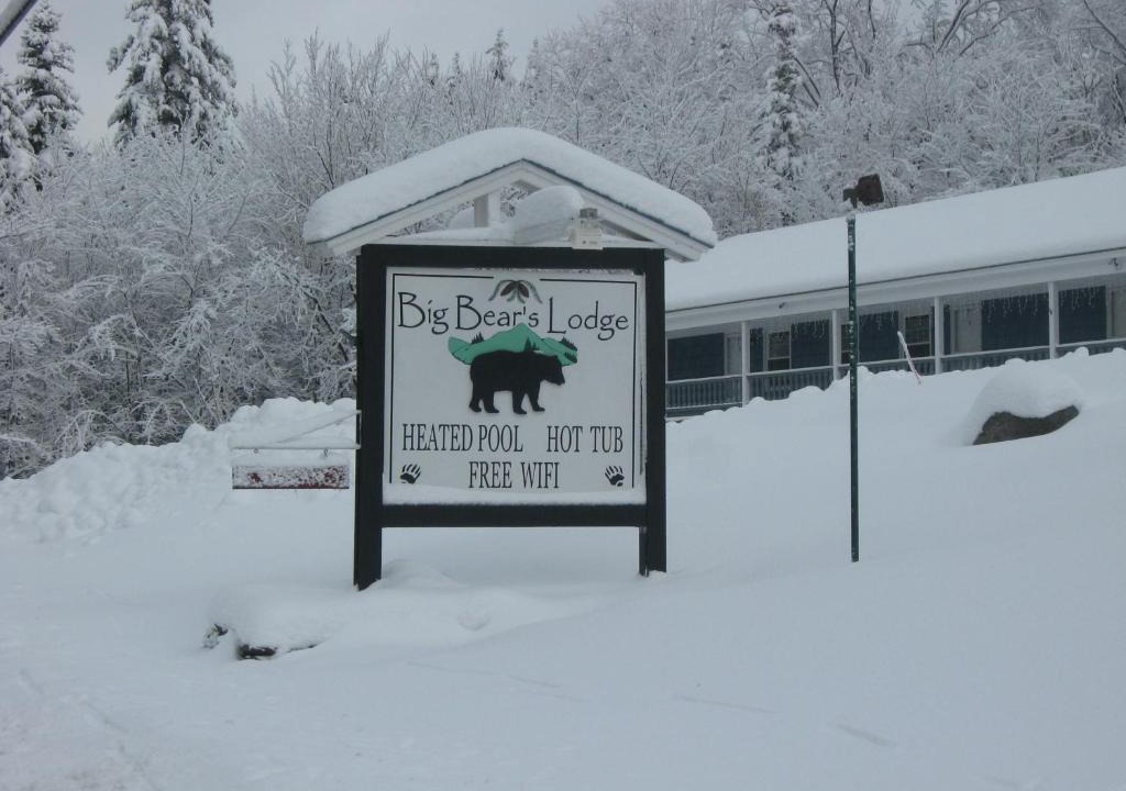 West Dover Hotel | Big Bears Lodge