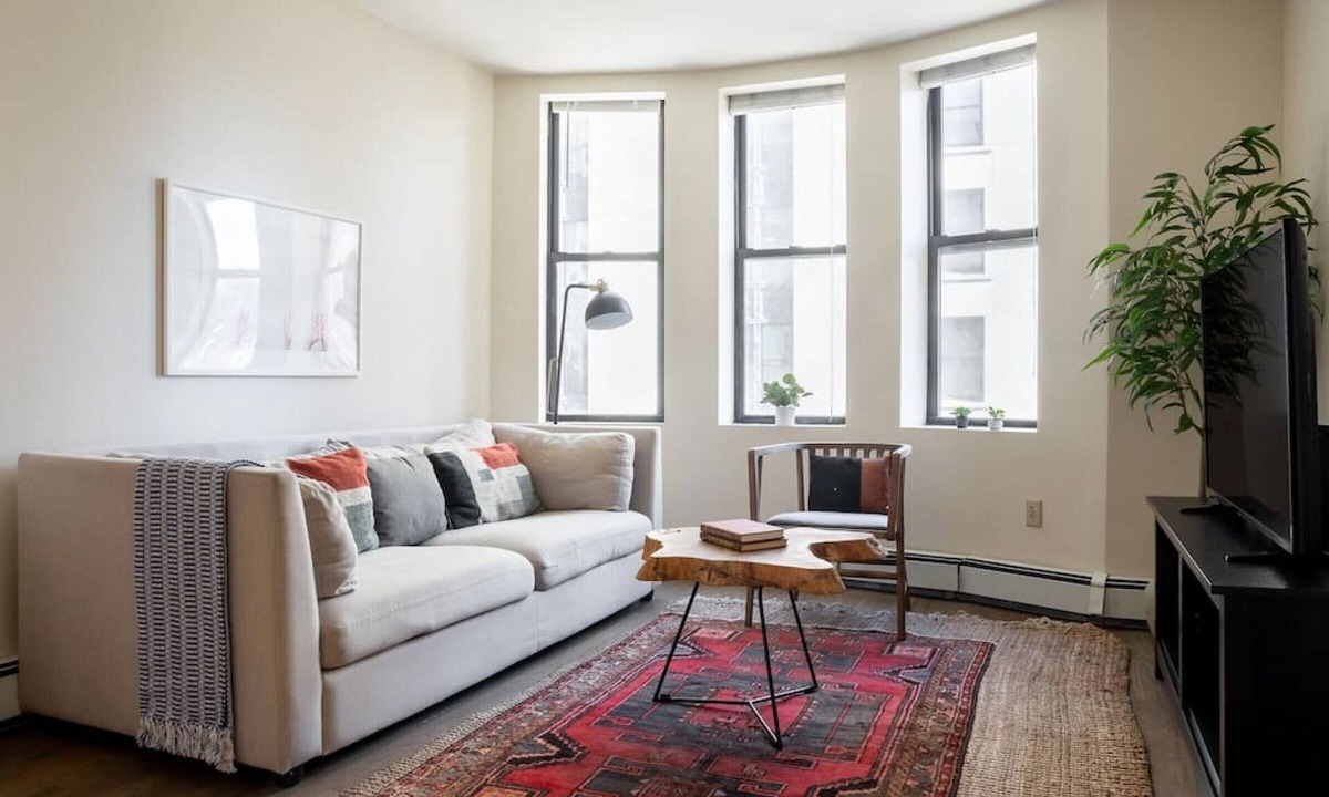 Boston Financial District Apartment | Big Bright Windows with great views of the city - Centrally located. Walk anywhere, MBTA nearby.