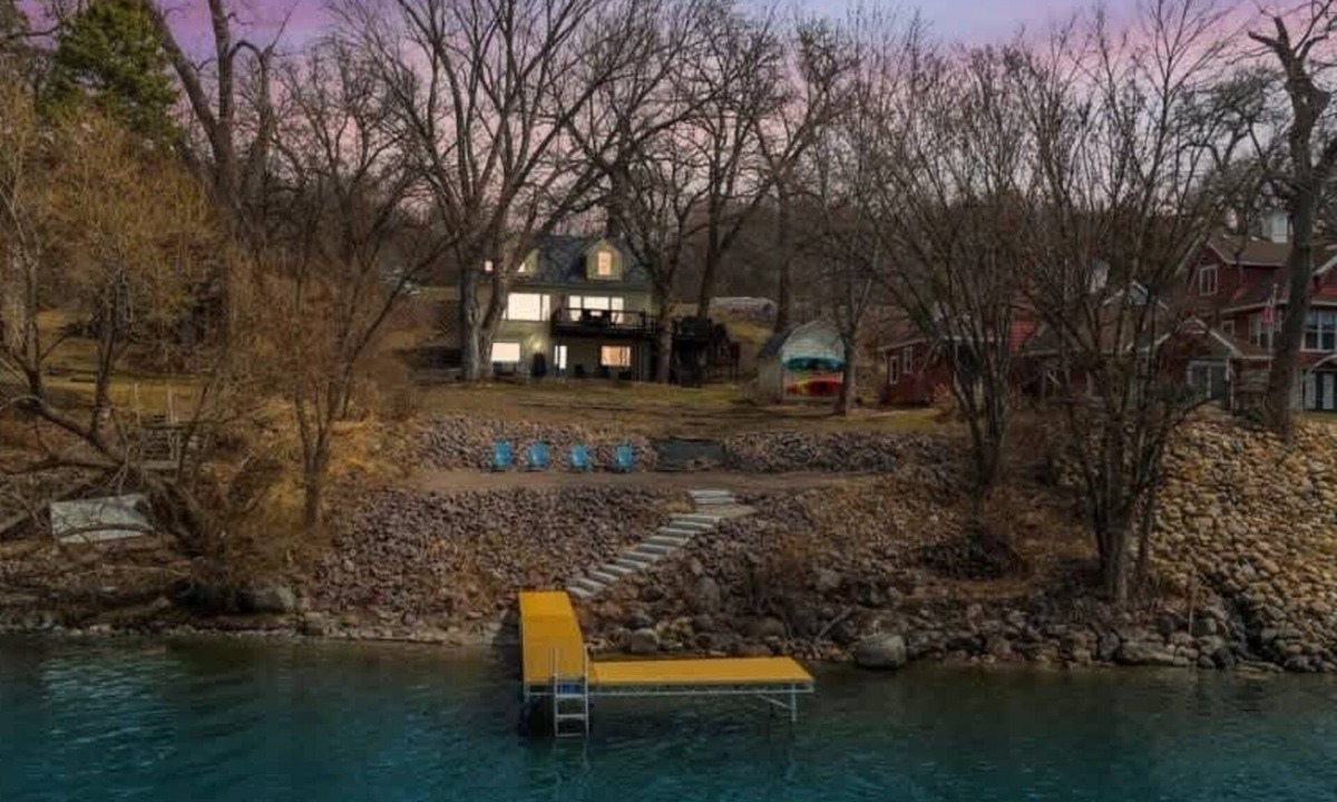 Ortonville House | Big Stone