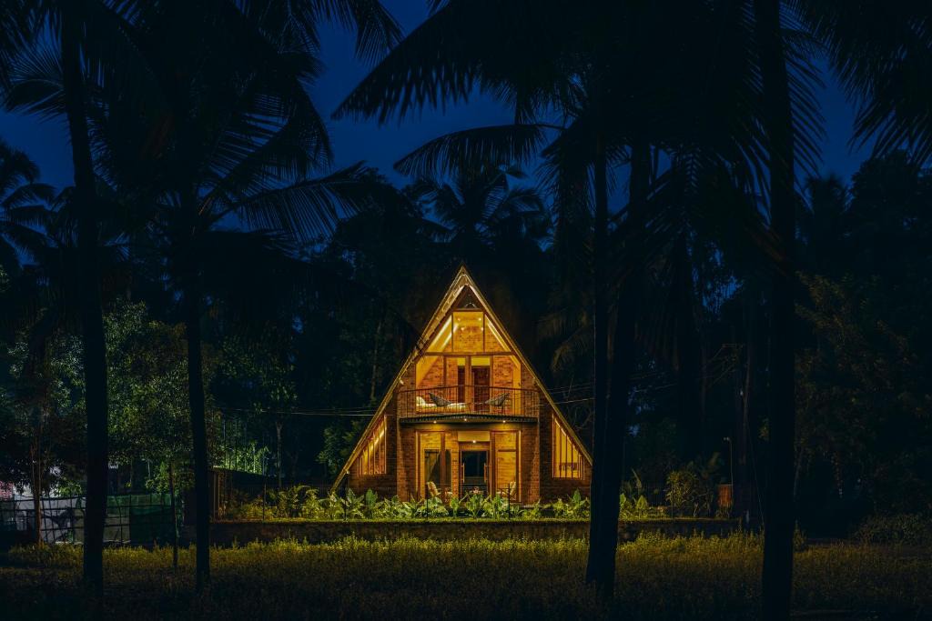 Chittilapilly House | Bimal's Casa de Papel
