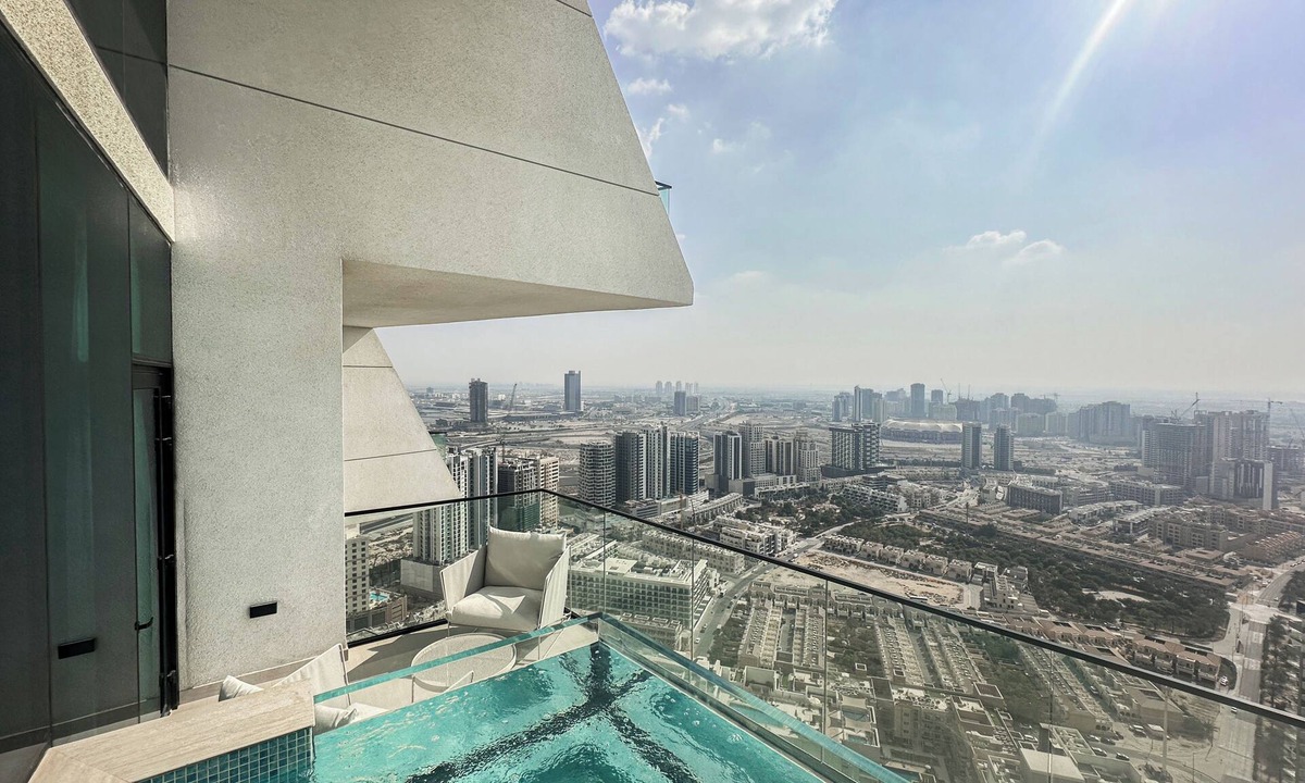 Jumeirah Village Circle Apartment | Binghatti Phantom