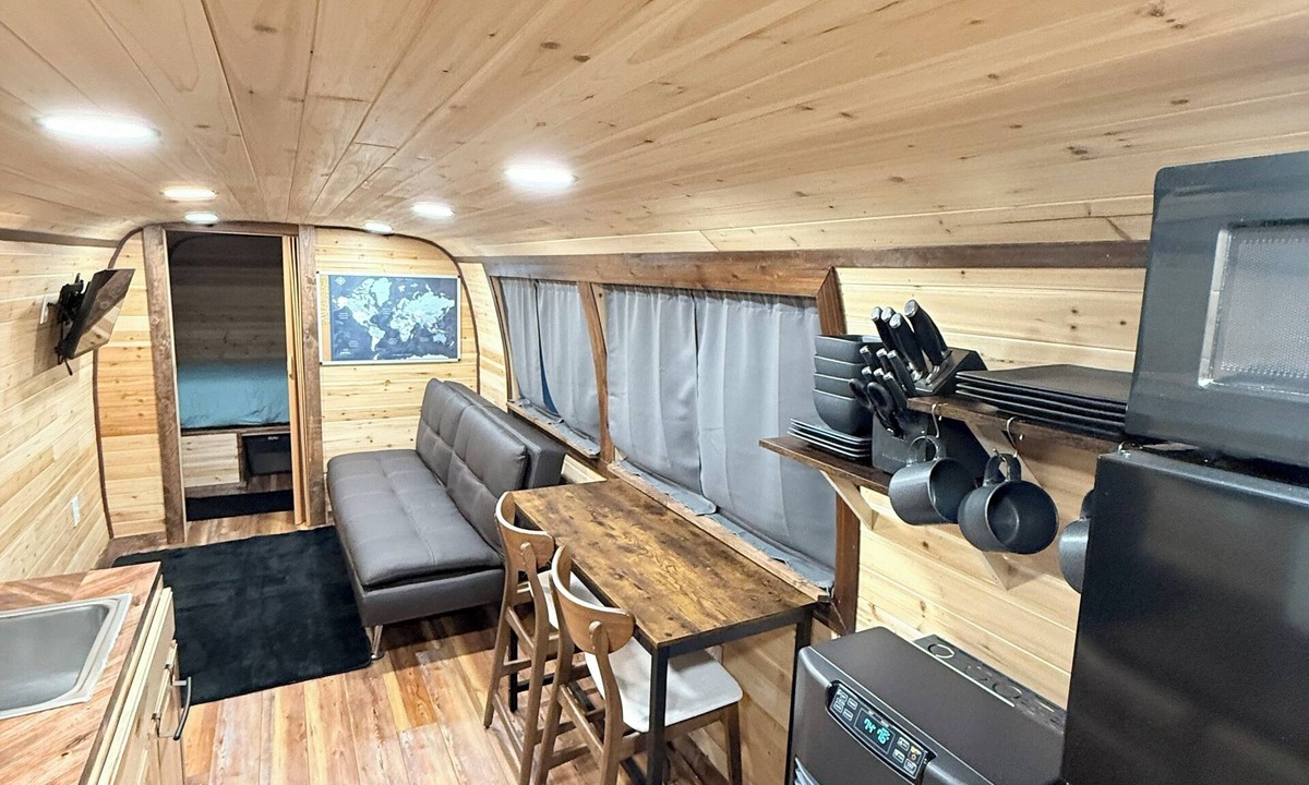 Badger House | Birch Bus in North Pole Alaska