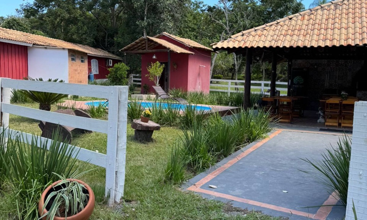 Bonito House | Bird Ranch