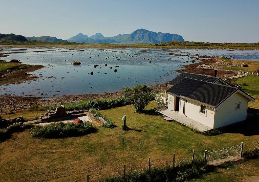 Bostad Ski Chalet | Bird View Lofoten