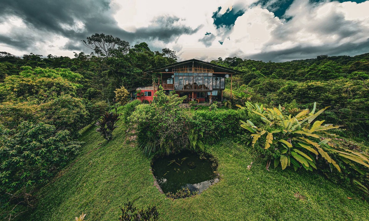 La Tigra Bed & Breakfast | Birds & Breakfast