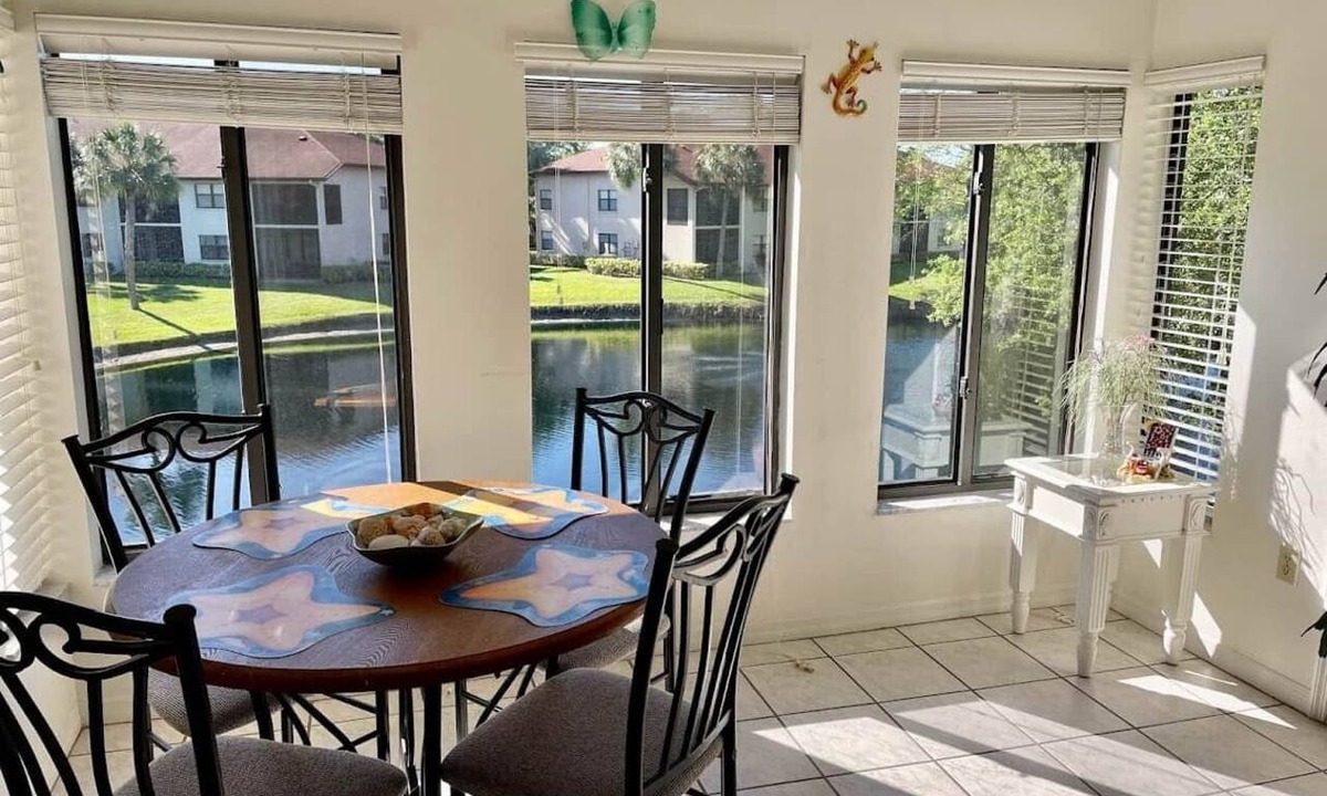 Trailer Estates Apartment | BK Shorewalk, Pools, Tennis, Pickle Ball, near Beaches Anna Maria Island and IMG