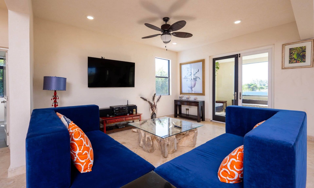 Enterprise House | BK Villas Light House - 2Br/2ba sleeps 4