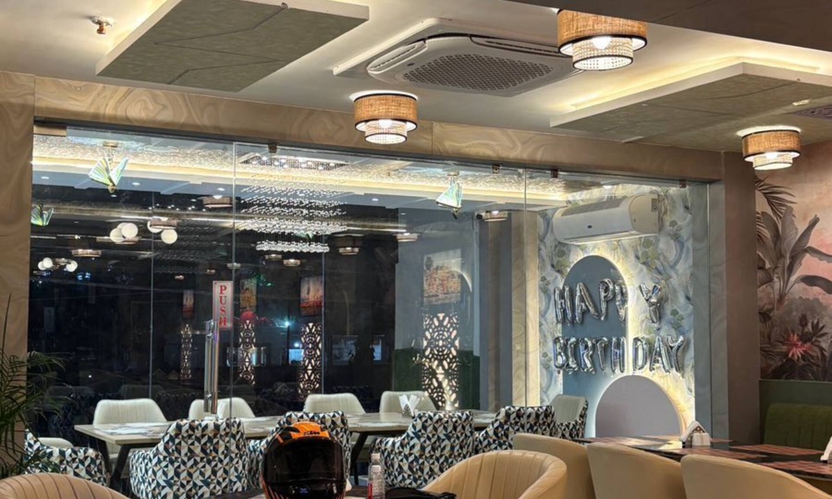Mahmoorganj Hotel | BKRS Hotel