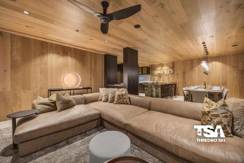 Thredbo Ski Chalet | Black Bear 502