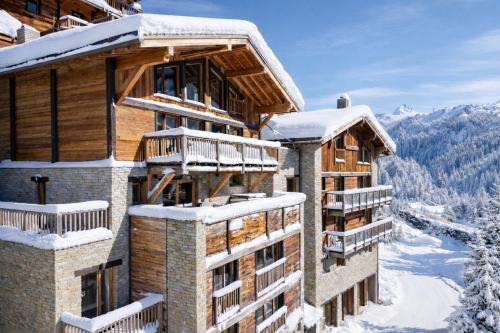 Les Brevieres Ski Chalet | Black Diamond - Chalet Babylon