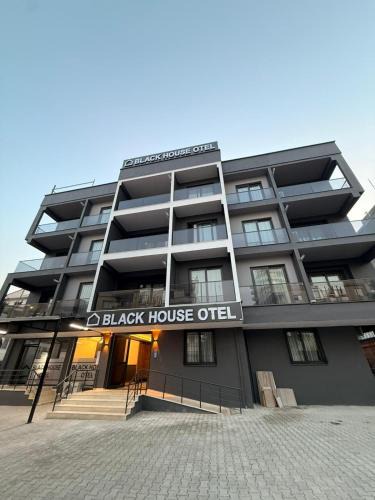 Yenisehir Bed & Breakfast | Black House Otel
