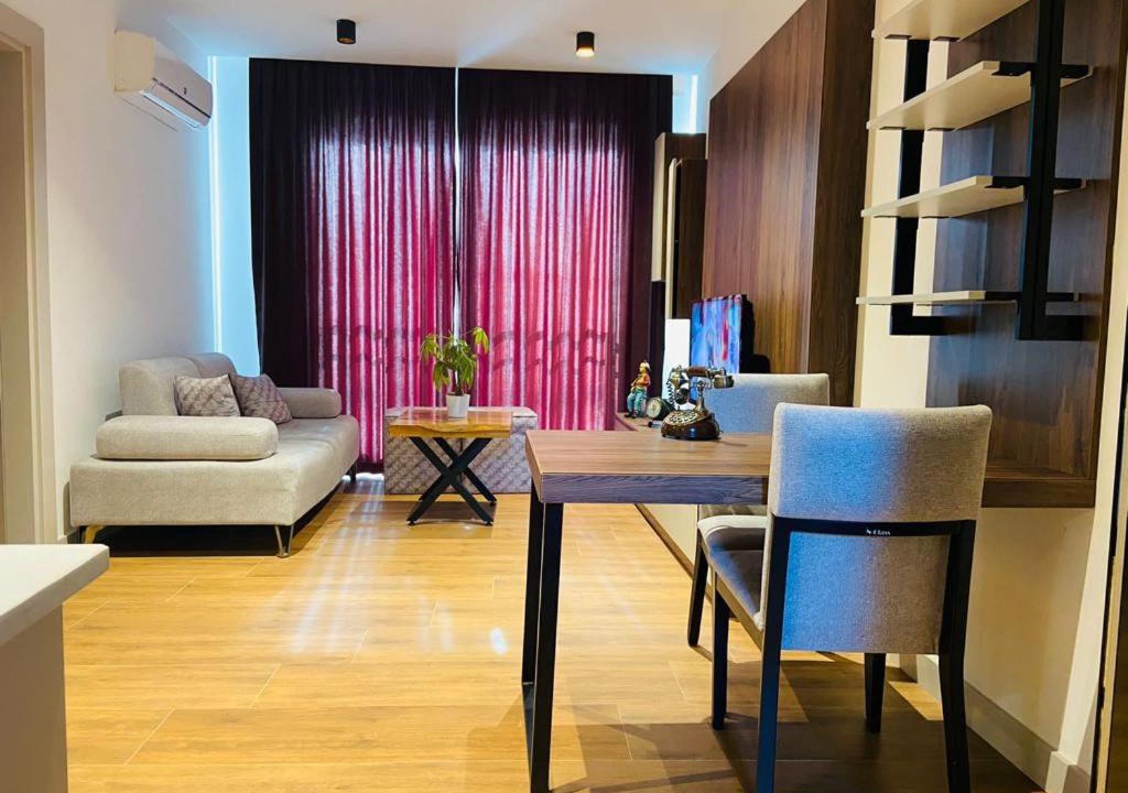 Kusadasi City Centre Apartment | black marin