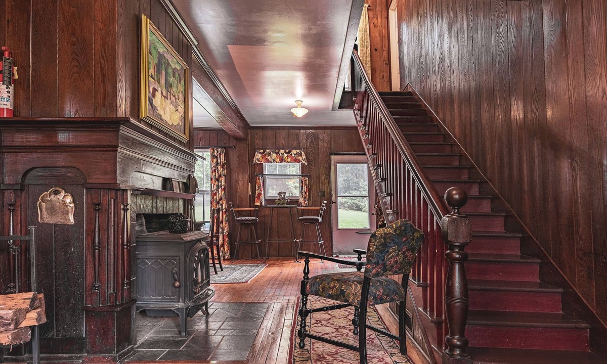 Black Mountain House | Black Mountain Inn