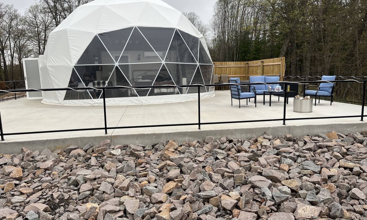 Black River Falls RV Rental | Black River Falls Glamping Dome 1
