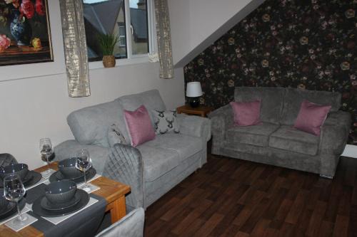 Bridlington Old Town Apartment | Blackburn Heights Sleeps 4 Family Apartment