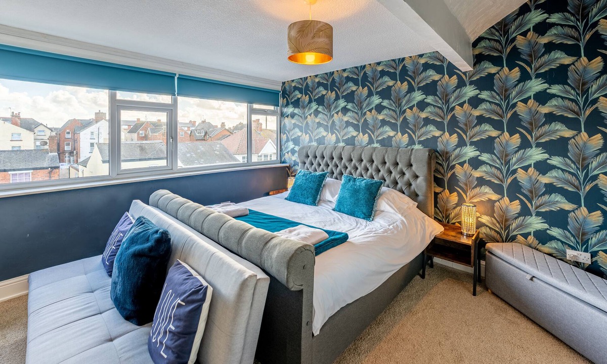South Shore House | Blackpool Abode The Cinema House