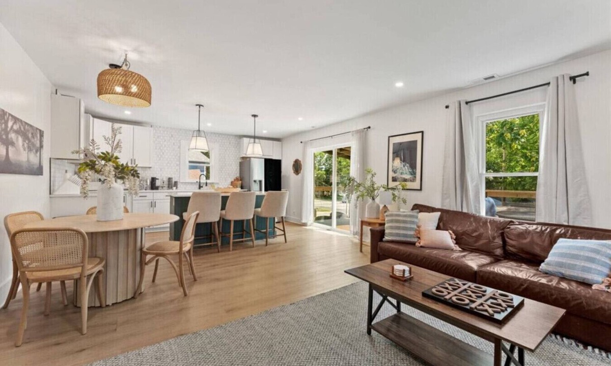 Springfield Apartment | Blakes Place 2.0 close to Wittenberg
