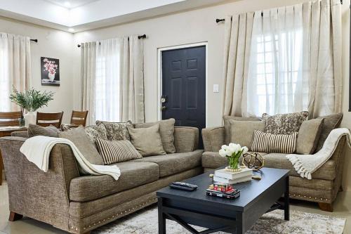 Bacolet House | Blanket Brew Accommodation