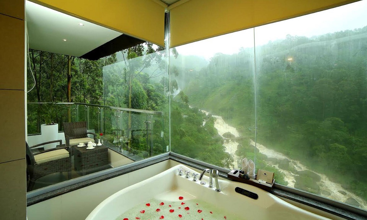 Pallivasal Hotel | Blanket Hotel and Spa