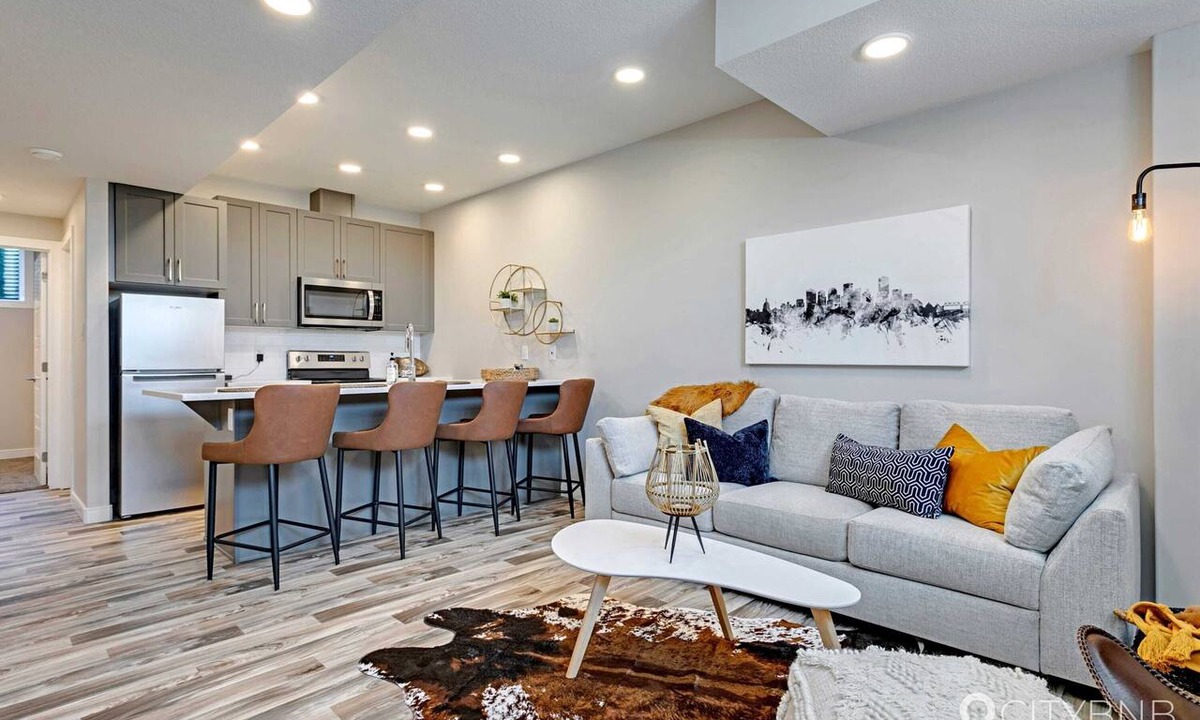 North Central Edmonton Apartment | Blatchford - 2 Queen Beds - W/D to NAIT