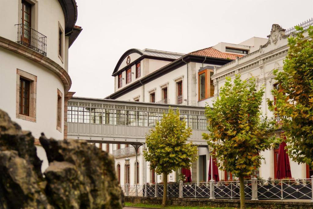 Las Caldas Hotel | Blau Gran Hotel Las Caldas, a member of Radisson Individuals