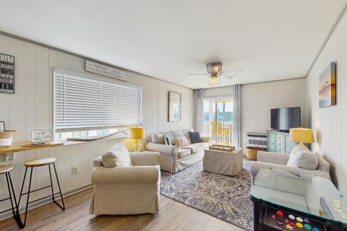 North Myrtle Beach Apartment | Blessings from Above at Inlet Villas