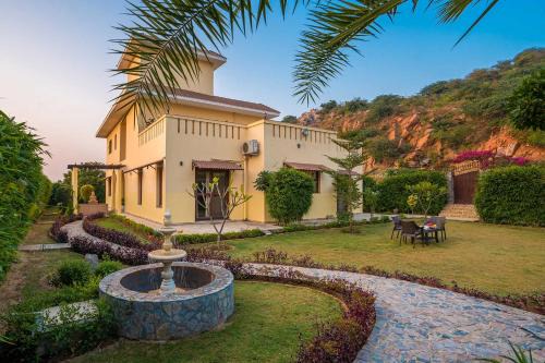 Gurugram Villa | Bliss In The Woods by VEO - Part of StayVista