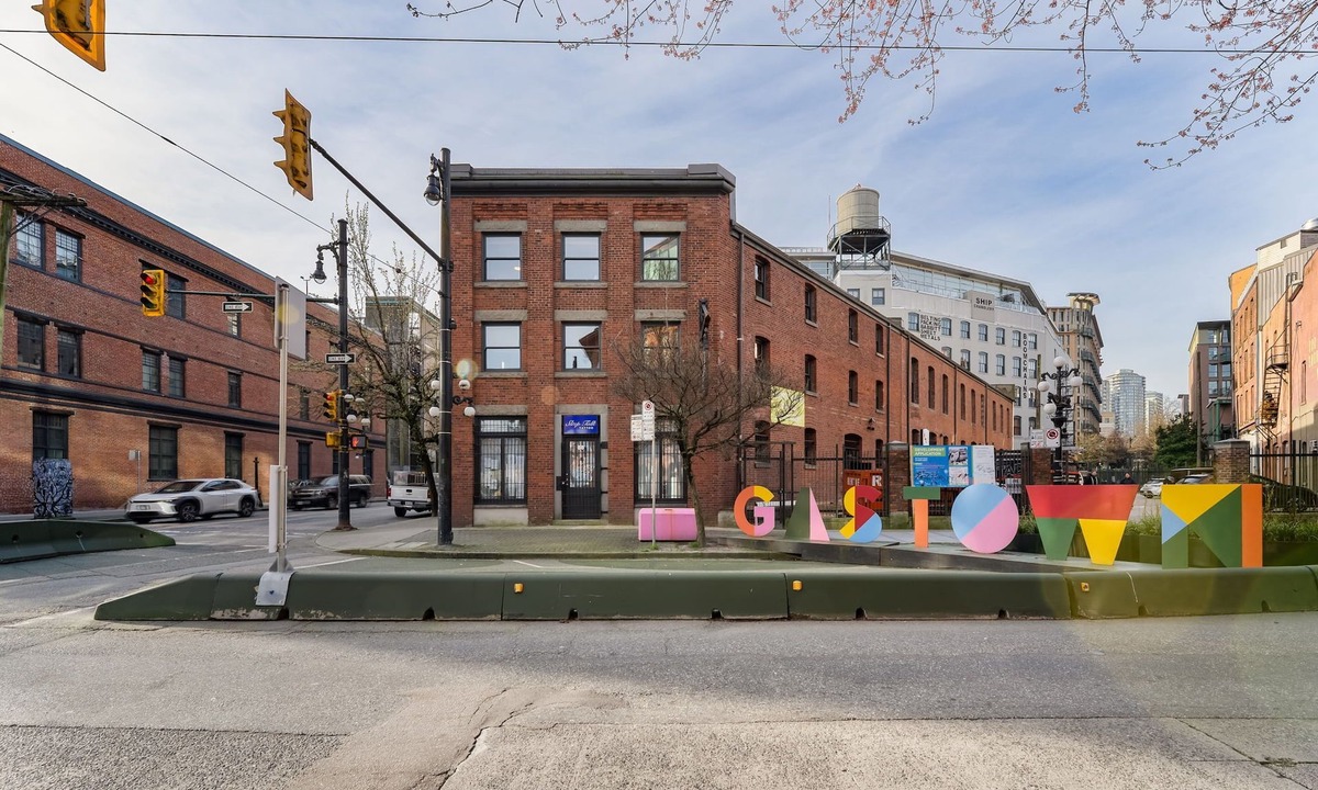 Gastown Apartment | Block House