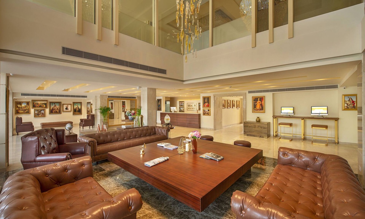 Ranjit Avenue Hotel | Bloom Boutique - Ranjit Avenue