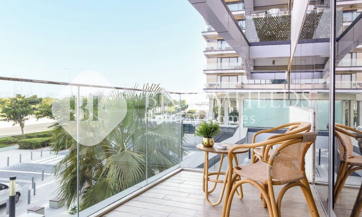 Abu Dhabi Apartment | Bloomfields 1BR Mayan with Beach Access