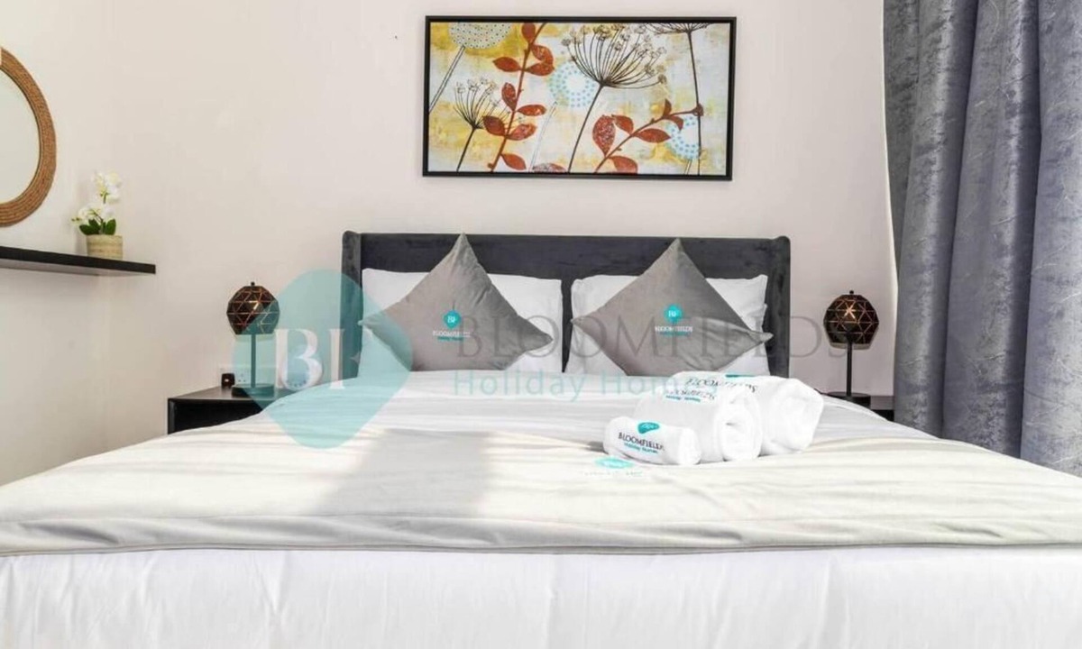 Al Raha Beach Apartment | Bloomfields Studio in The View Raha Bea