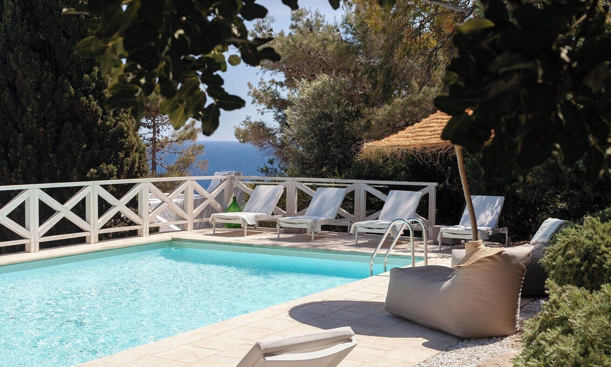 Corsano Villa | Blu Melia - Seven Bedroom Villa, Sleeps 14