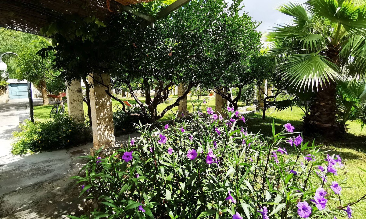 Specchia Villa | Blue Apartment in Villa AlSalento. All comforts, quiet private bathroom