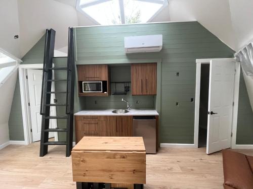 South Harbour Ski Chalet | Blue Bayou Dome cottages
