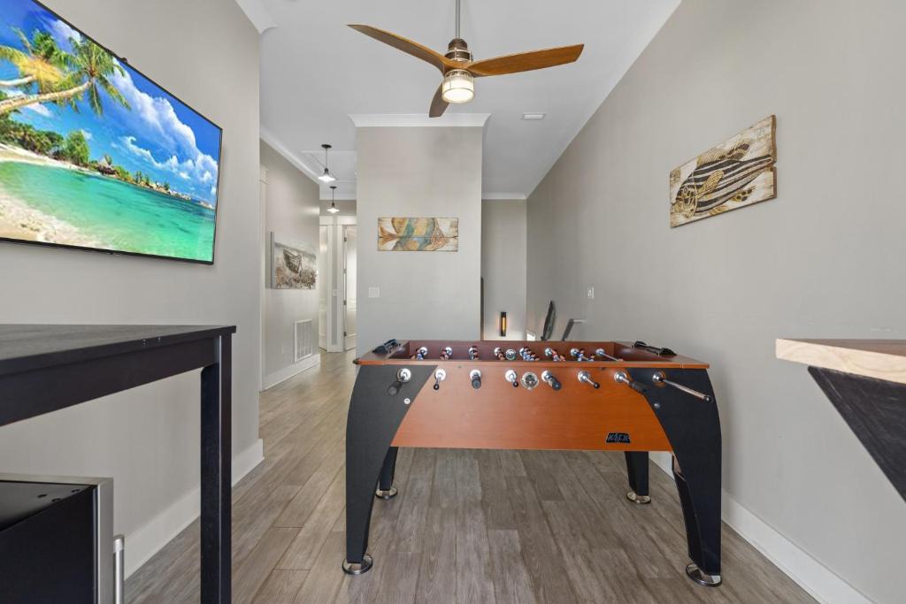Emerald Waters Village House | Blue Coral