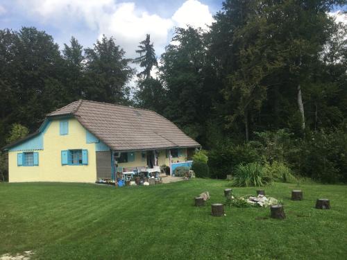 Podvrh House | Blue Cottage