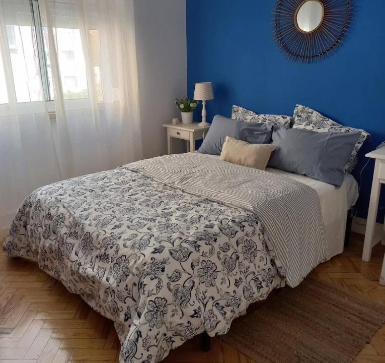 Cacilhas Apartment | Blue House - double bed