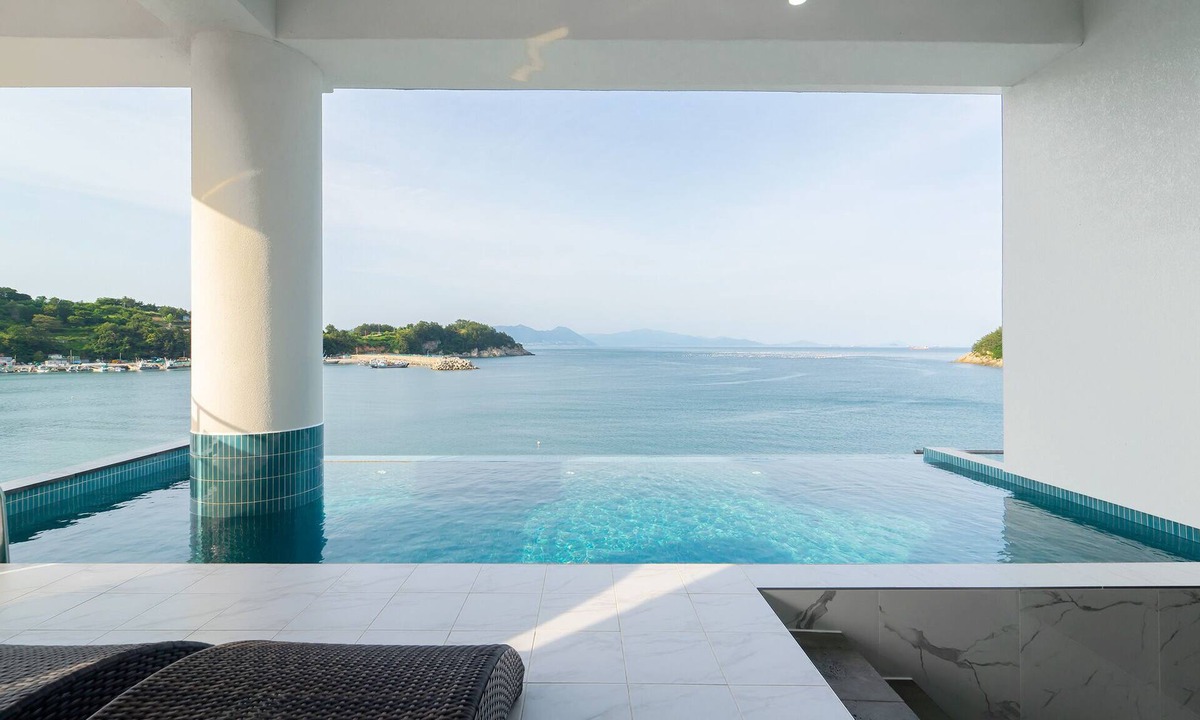 Dolsan-eup Hotel | Blue Mango Pool Villa & Resort