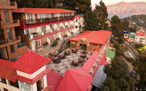 Lansdowne Resort | Blue Pine Resort
