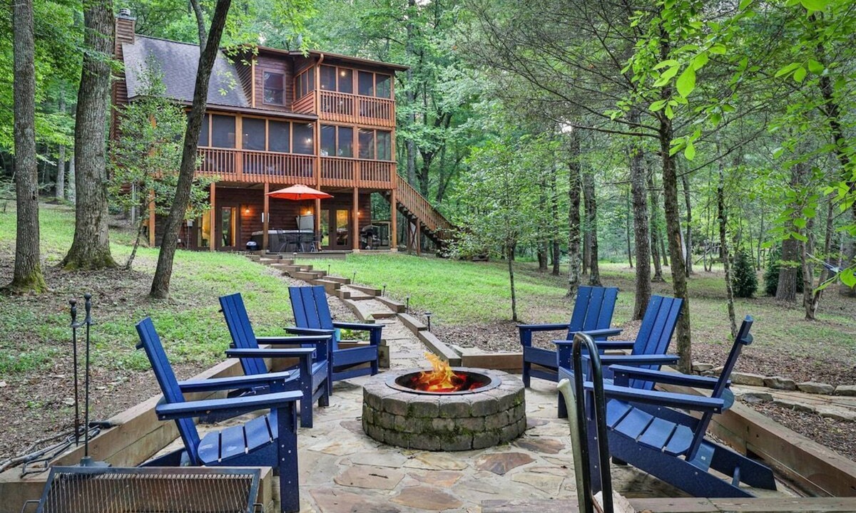 Cashes Valley Cabin | Blue Ridge Creek Retreat| Blue Ridge, GA