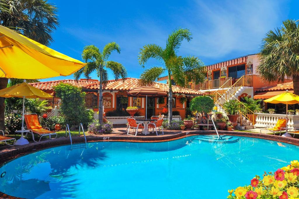Lauderdale-by-the-Sea Hotel | Blue Seas Courtyard
