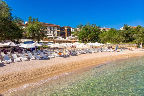 Zidarici Hotel | Blue Waves Resort