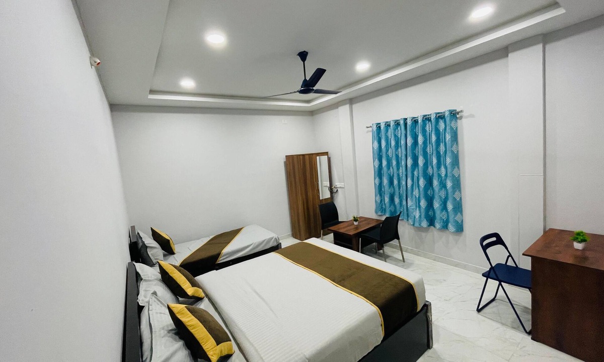 Bengaluru Cabin | Bluefin Rooms