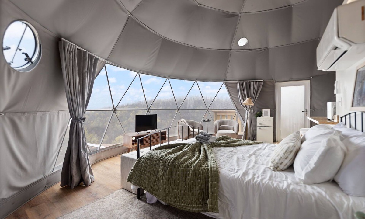 Stanton Cabin | "Bluegrass Bluff" - Overlook Dome 001 in RRG