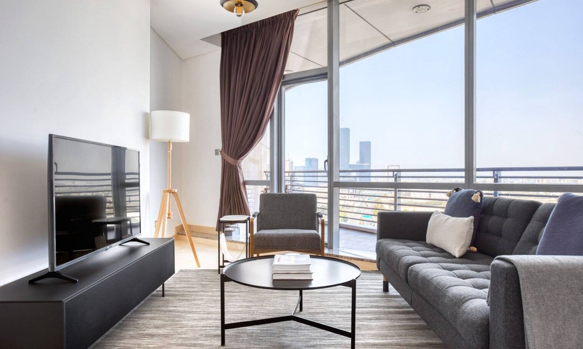 Bur Dubai Apartment | Blueground | DIFC, rooftop pool, nr Burj Khalifa